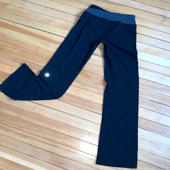 Lululemon pants - Picture 6 of 14